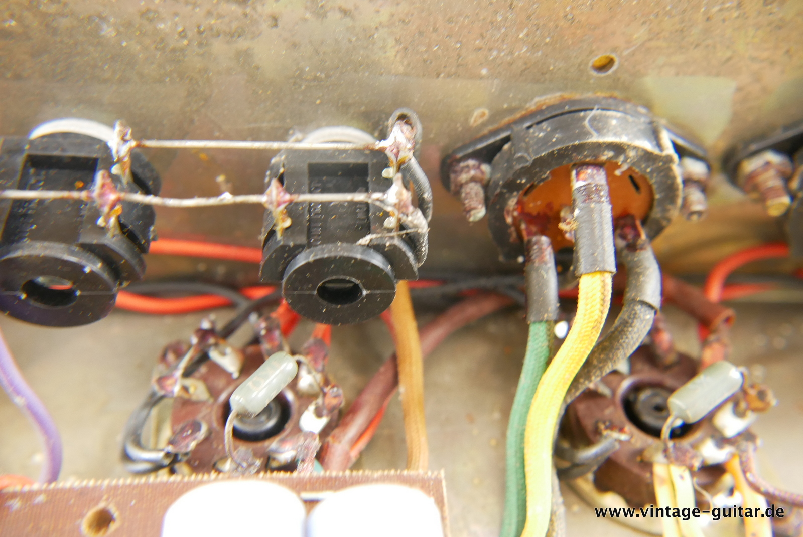 img/vintage/5441/Marshall_JMP_1992_Super_Bass_black 1970-043.JPG